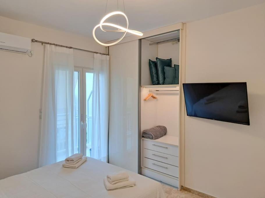 Luxury Suite Патра Экстерьер фото