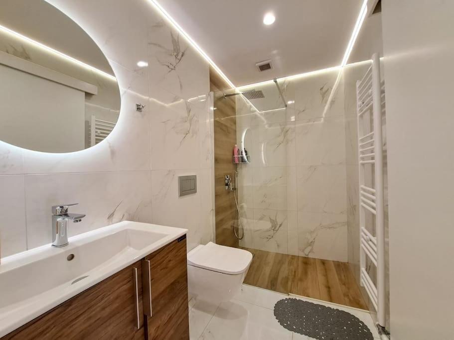 Luxury Suite Патра Экстерьер фото
